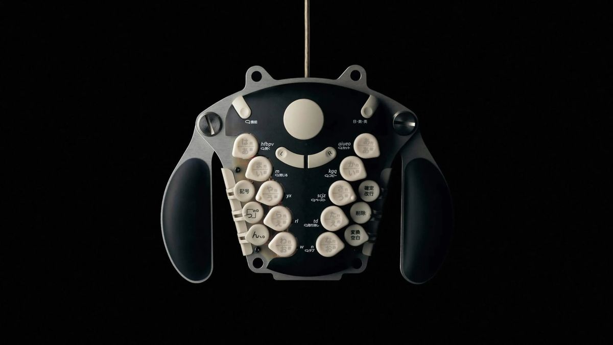 Gamepad-like keyboard, Shunji Yamanaka
