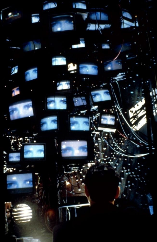Johnny Mnemonic, 1995