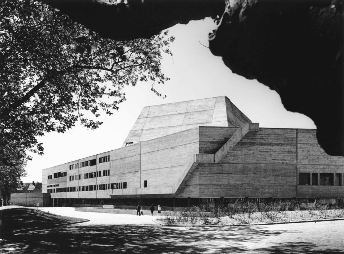 Municipal Theater, Hardt-Waltherr Hämer, 1960