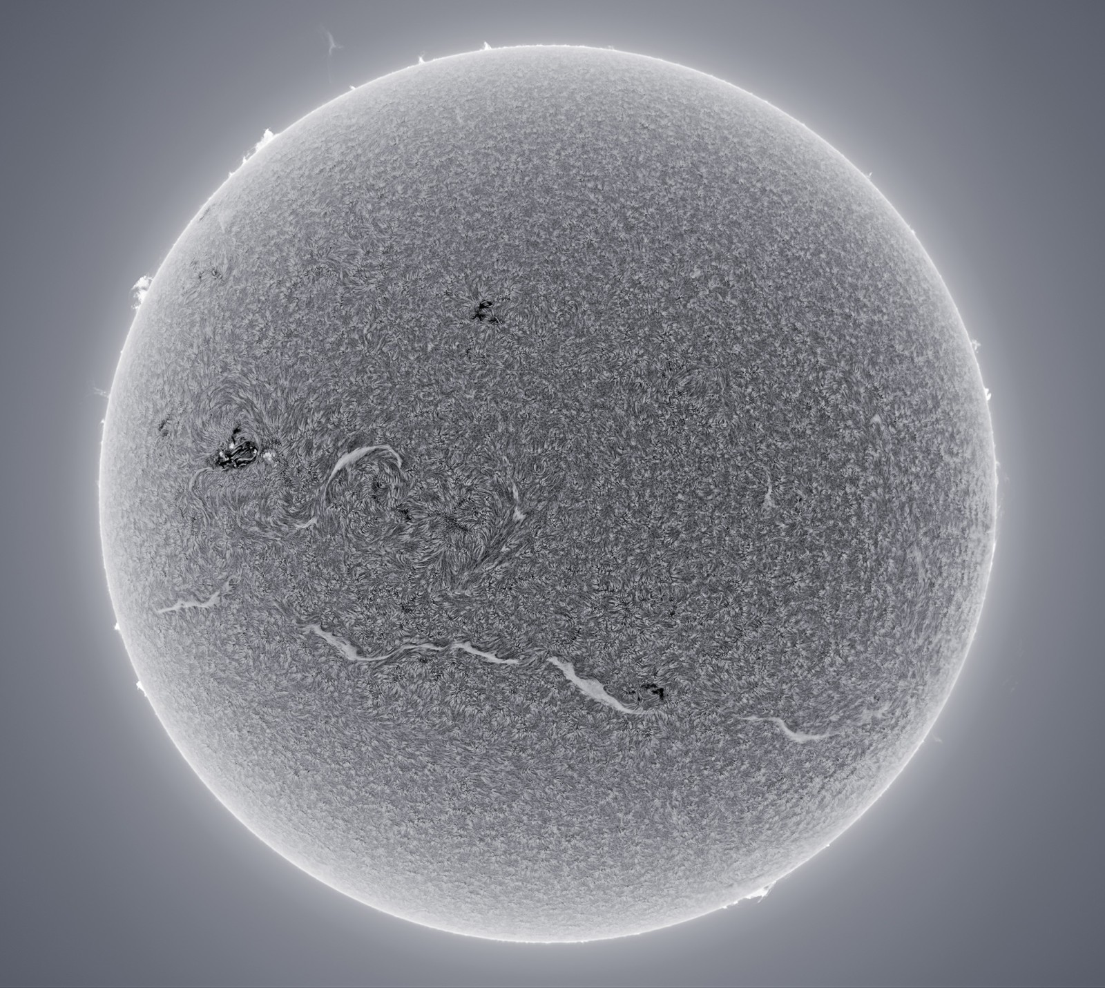 The sun on May 3rd, Alan Friedman, 2015