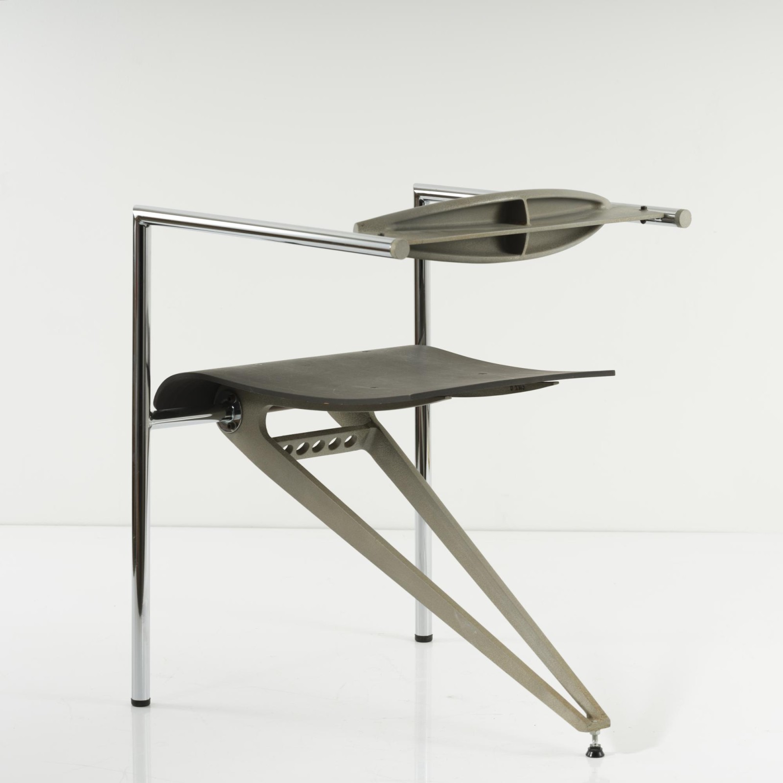 X3' armchair, Xavier Matégot, 1986